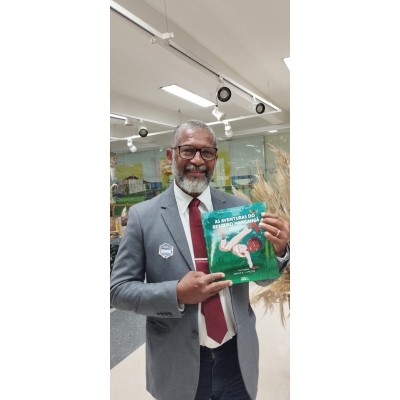 Livro infantil: As aventuras do Besouro Mangangá